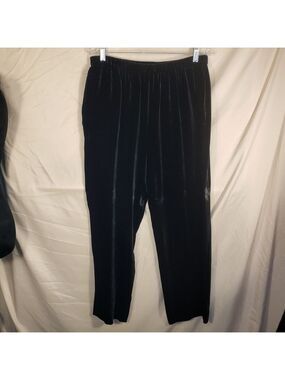 Worlds Apart Black Velvet Pants - M